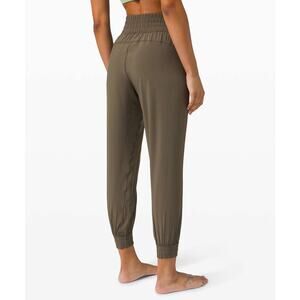 Lululemon Sun Setter Jogger Women's 12 Dark Olive High Rise Quick-Dry Run Yoga